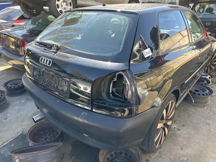 Audi A3 1.8 20V Turbo Sloopvoertuig (1998, Zwart)