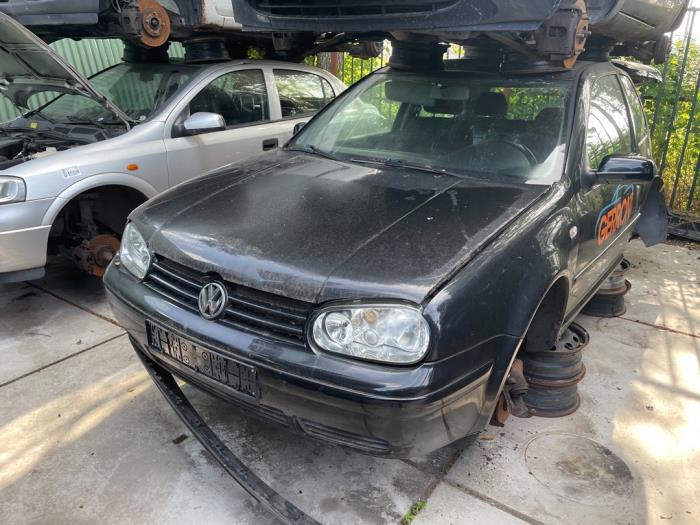 Volkswagen Golf IV 1.6 16V Sloopvoertuig (2000, Zwart)