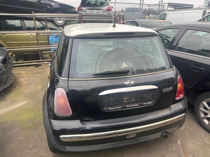 Mini Mini Sloopvoertuig (2004, Zwart)