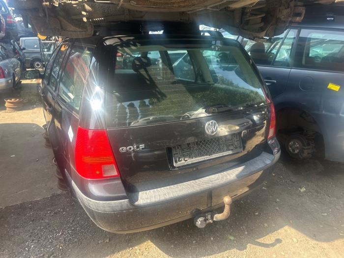 Volkswagen Golf IV Variant 1.6 16V Sloopvoertuig (2001, Zwart)