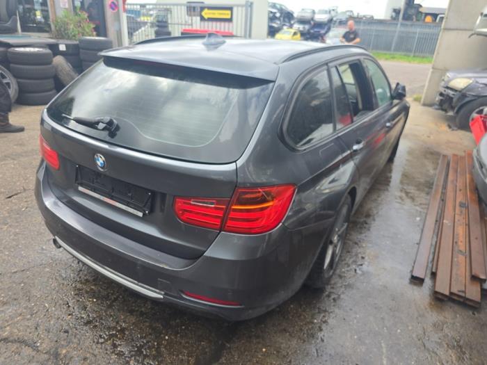 BMW 3 serie Touring 318d 2.0 16V Sloopvoertuig (2014)