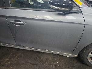 Opel Corsa F 1.2 12V 75 Sloopvoertuig (2021, Grijs)