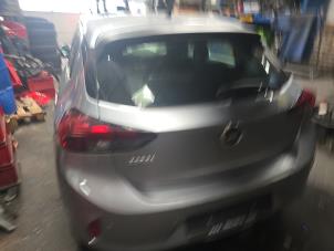 Opel Corsa F 1.2 12V 75 Sloopvoertuig (2021, Grijs)