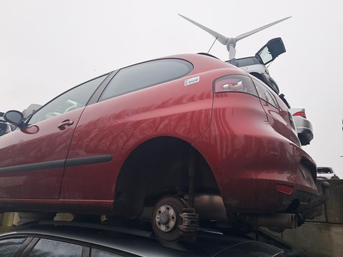 Seat Ibiza III 1.4 16V 100 Sloopvoertuig (2006, Rood)