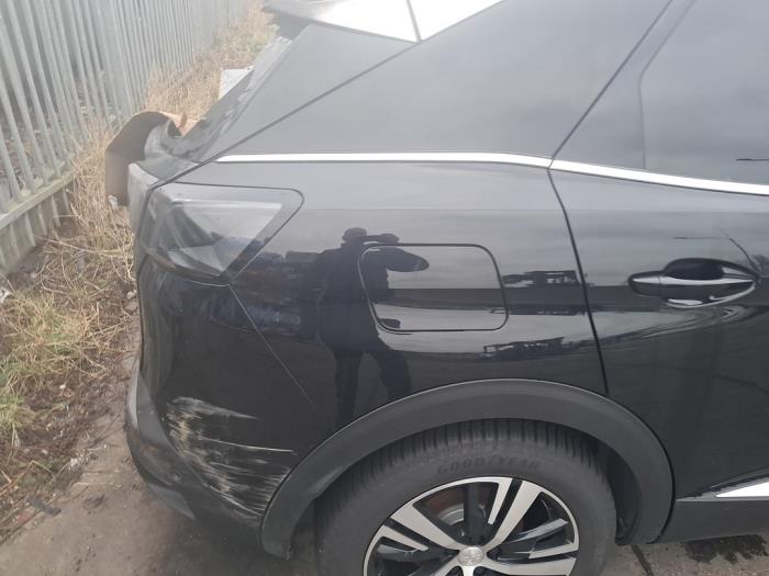 Peugeot 3008 II 1.6 16V Hybrid4 Sloopvoertuig (2023, Zwart)