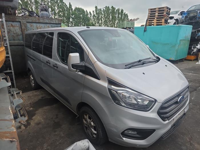 Ford Transit Custom 2.0 TDCi 16V Eco Blue 105 Sloopvoertuig (2018, Zilvergrijs, Moondust)