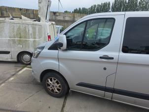 Ford Transit Custom 2.0 TDCi 16V Eco Blue 105 Sloopvoertuig (2018, Zilvergrijs, Moondust)