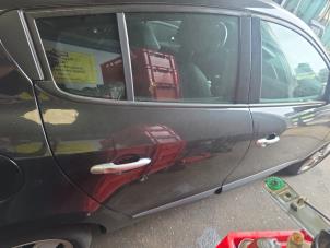 Renault Megane III Berline 1.4 16V TCe 130 Sloopvoertuig (2010, Zwart)