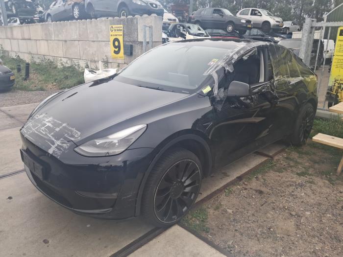 Tesla Model Y Long Range,Performance  (Sloop)
