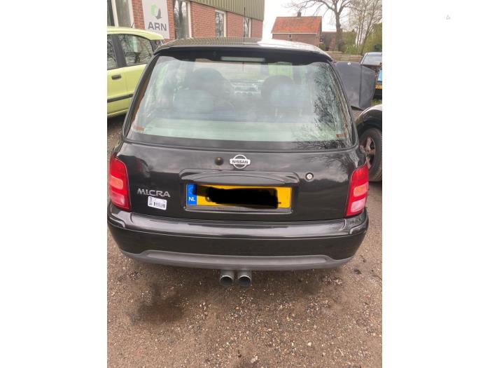 Nissan Micra 1.4 16V Sloopvoertuig (2002, Zwart)