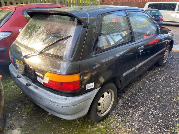 Toyota Starlet 1.3 Friend,XLi 12V Sloopvoertuig (1994, Zwart)