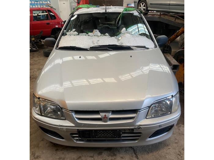 Mitsubishi Space Star 1.3 16V Sloopvoertuig (2000, Grijs)