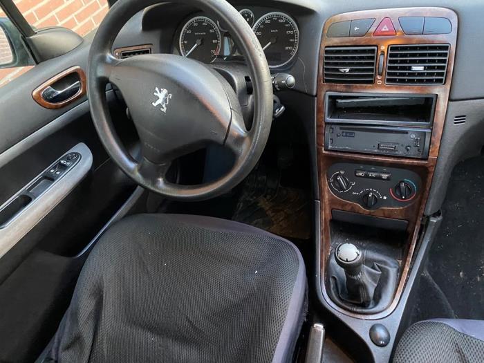 Peugeot 307 1.6 16V Sloopvoertuig (2004, Zwart)