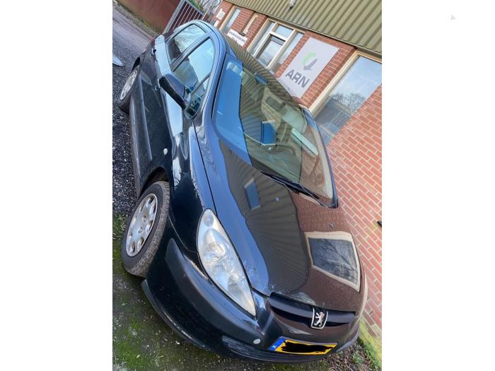 Peugeot 307 1.6 16V Sloopvoertuig (2004, Zwart)