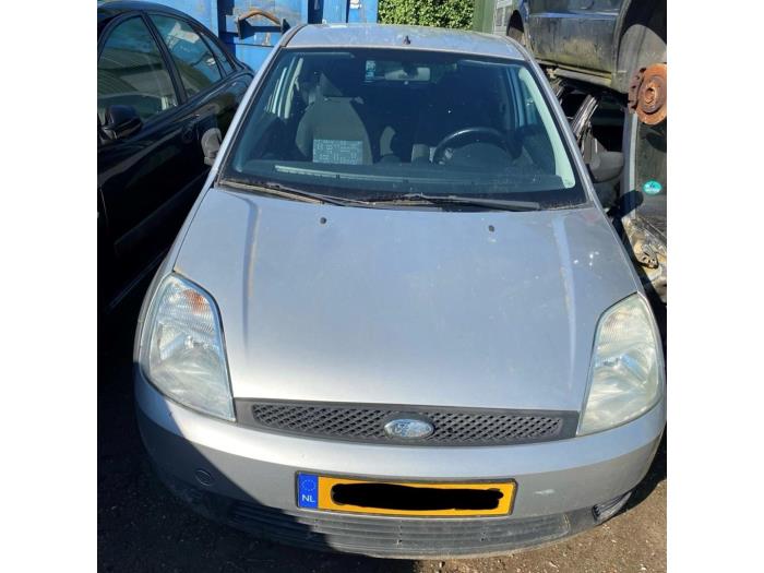 Ford Fiesta 5 1.3 Sloopvoertuig (2004, Grijs)