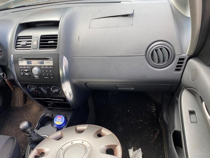 Suzuki SX4 1.6 16V VVT Comfort,Exclusive Sloopvoertuig (2010, Grijs)