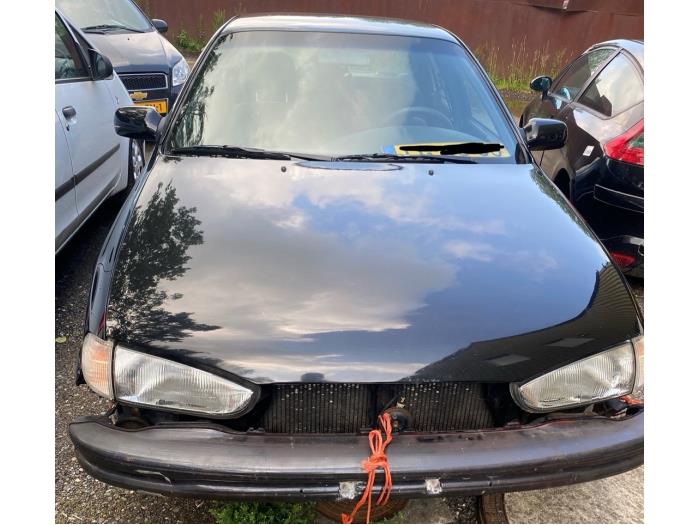 Hyundai Lantra/Elantra I 1.5i GL,GLS 8V Sloopvoertuig (1995, Zwart)