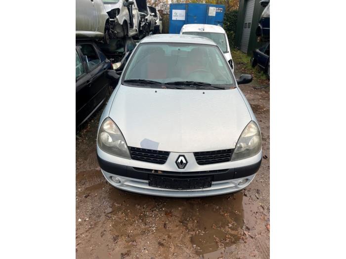 Renault Clio II 1.2 16V Sloopvoertuig (2003, Grijs)