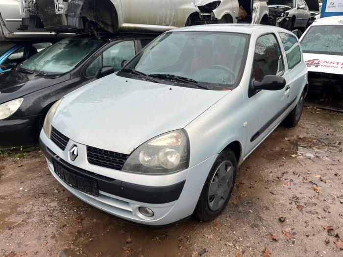 Renault Clio II 1.2 16V Sloopvoertuig (2003, Grijs)
