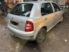 Skoda Fabia 1.4i Sloopvoertuig (2000, Grijs)