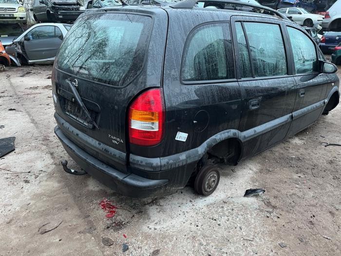 Opel Zafira 1.6 16V Sloopvoertuig (2001, Zwart)