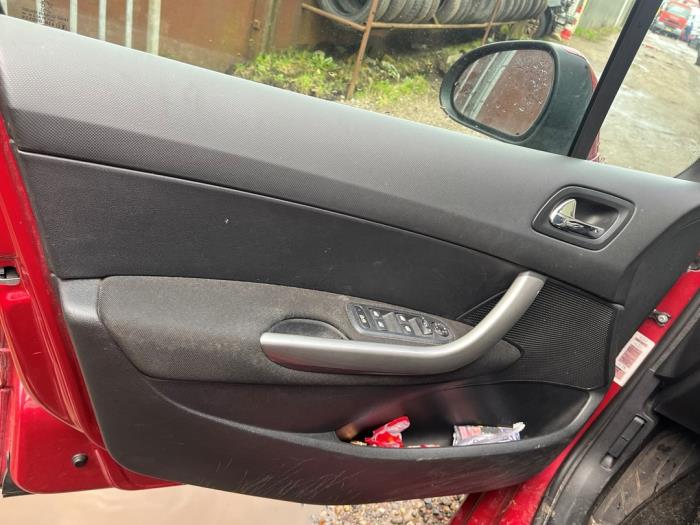 Peugeot 308 SW 1.6 VTI 16V Sloopvoertuig (2009, Rood)