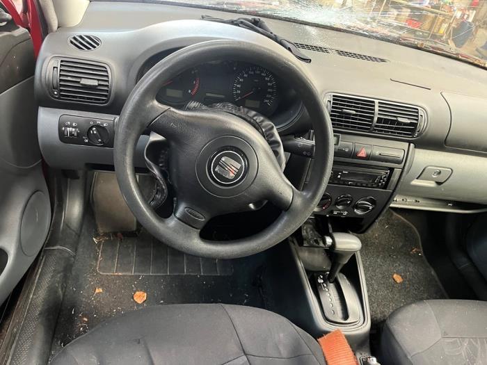 Seat Leon 1.8 20V Sloopvoertuig (2002, Rood)