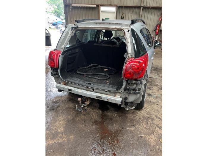 Peugeot 207 SW 1.6 HDi 16V Sloopvoertuig (2009, Grijs)