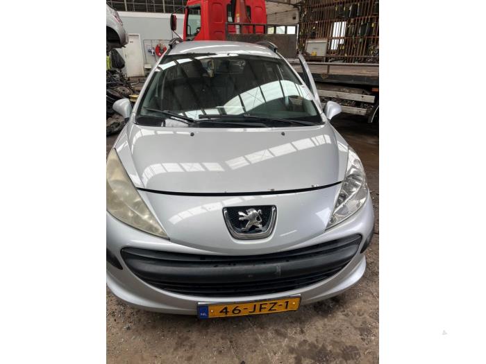Peugeot 207 SW 1.6 HDi 16V Sloopvoertuig (2009, Grijs)