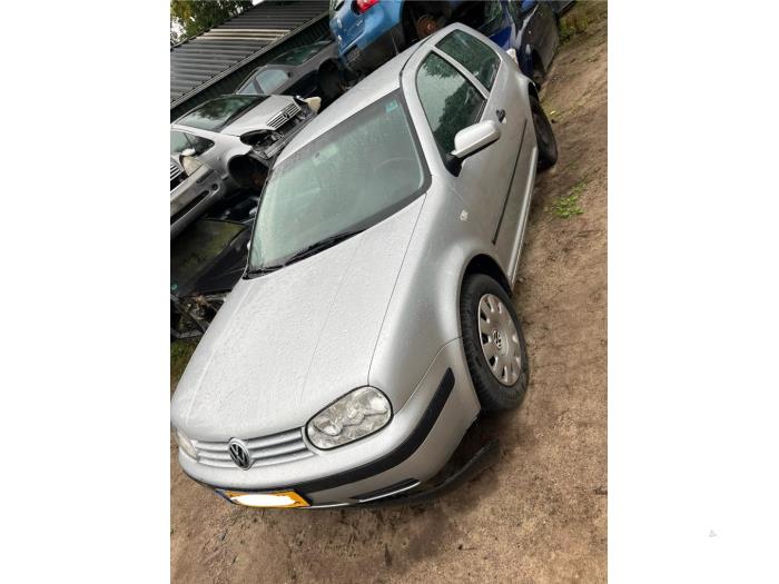 Volkswagen Golf IV 2.0 Sloopvoertuig (2002, Grijs)