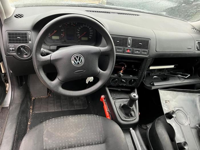 Volkswagen Golf IV 2.0 Sloopvoertuig (2002, Grijs)