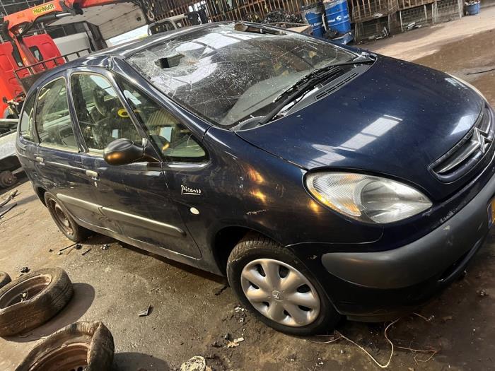 Citroen Xsara Picasso 1.8 16V Sloopvoertuig (2002, Blauw)