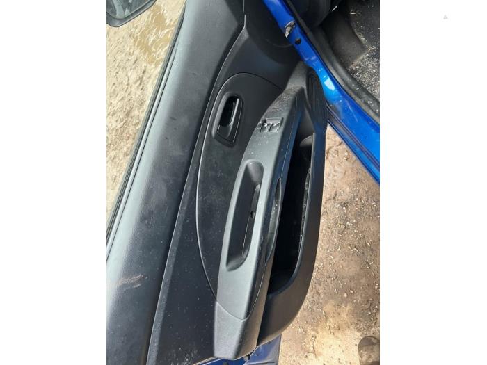 Kia Picanto 1.0 12V Sloopvoertuig (2010, Blauw)