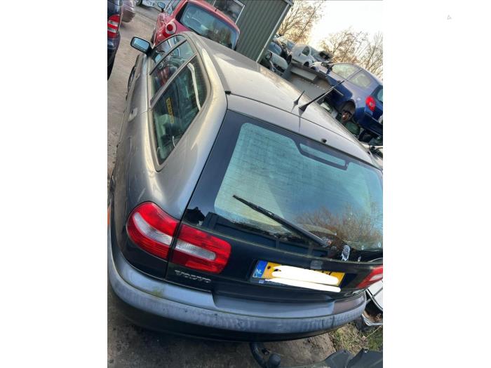 Volvo V40 1.8 16V Sloopvoertuig (2002, Grijs)