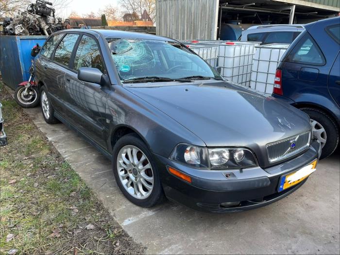 Volvo V40 1.8 16V Sloopvoertuig (2002, Grijs)