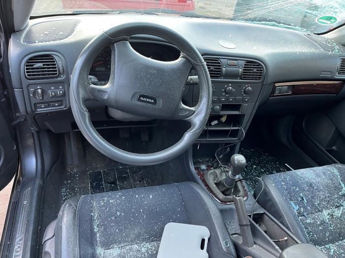 Volvo V40 1.8 16V Sloopvoertuig (2002, Grijs)