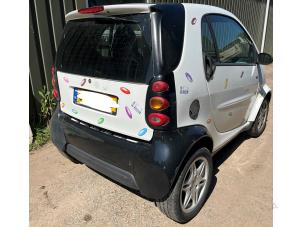 Smart City-Coupé 0.6 Turbo i.c. Smart&Pulse Sloopvoertuig (2002, Zwart)