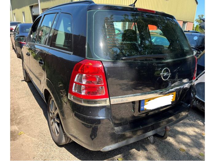 Opel Zafira 2.2 16V Direct Ecotec Sloopvoertuig (2008, Zwart)