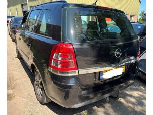 Opel Zafira 2.2 16V Direct Ecotec Sloopvoertuig (2008, Zwart)