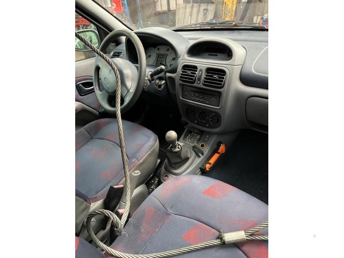 Renault Clio II 1.4 Sloopvoertuig (2001, Blauw)