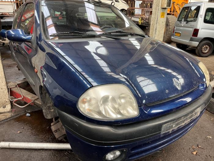 Renault Clio II 1.4 Sloopvoertuig (2001, Blauw)