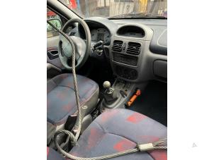 Renault Clio II 1.4 Sloopvoertuig (2001, Blauw)
