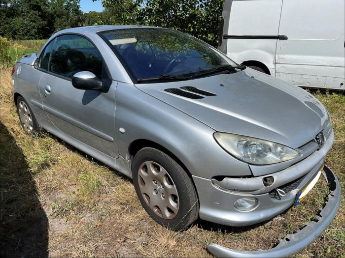 Peugeot 206 CC 1.6 16V  (Sloop)