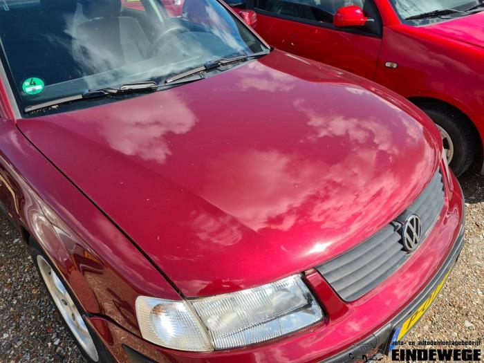 Volkswagen Passat 2.3 VR5 Sloopvoertuig (1999, Rood)