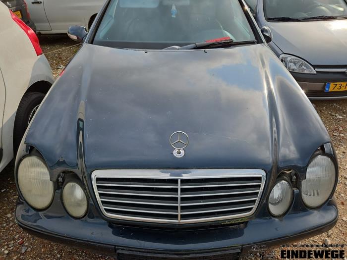 Mercedes CLK 2.0 200K Evo 16V Sloopvoertuig (2002, Zwart)