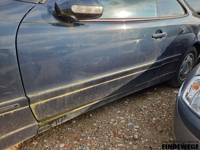 Mercedes CLK 2.0 200K Evo 16V Sloopvoertuig (2002, Zwart)