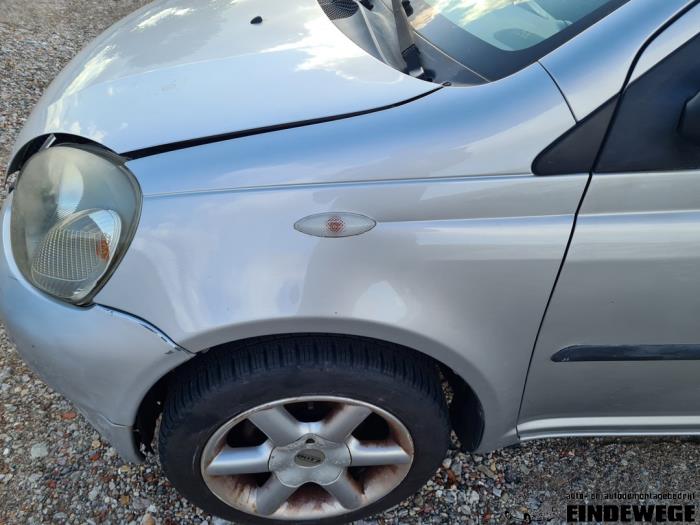 Toyota Yaris 1.0 16V VVT-i Sloopvoertuig (1999, Grijs)