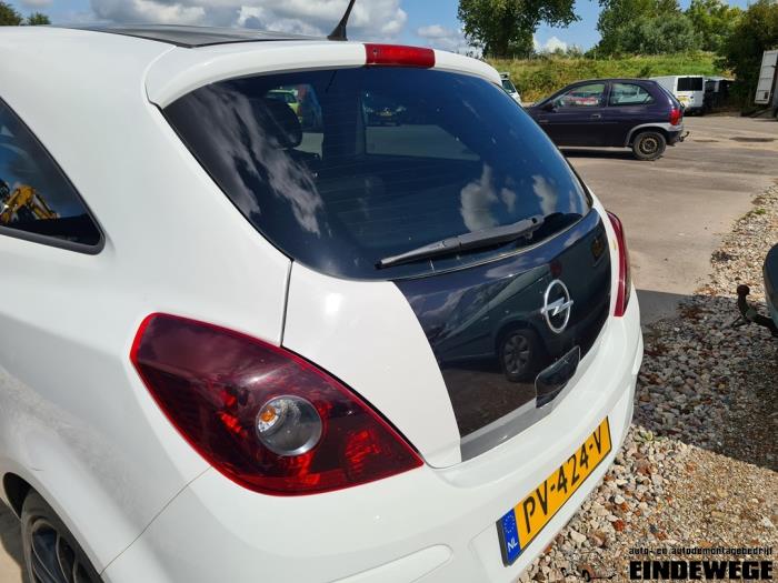 Opel Corsa D 1.4 Euro 5 Sloopvoertuig (2010, Wit)