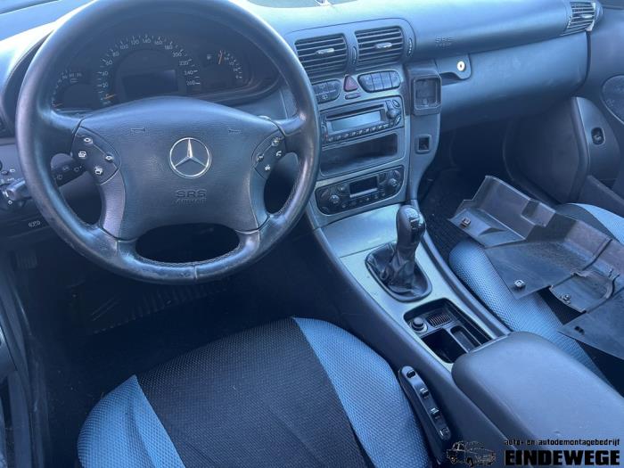 Mercedes C Combi 2.6 C-240 18V Sloopvoertuig (2002, Grijs)