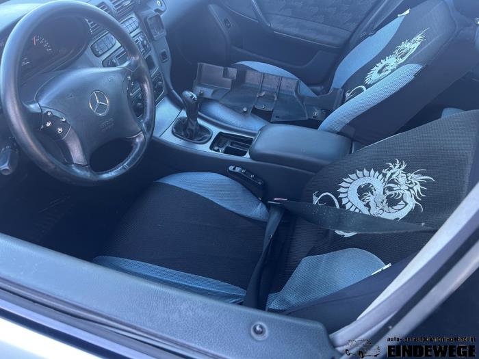 Mercedes C Combi 2.6 C-240 18V Sloopvoertuig (2002, Grijs)